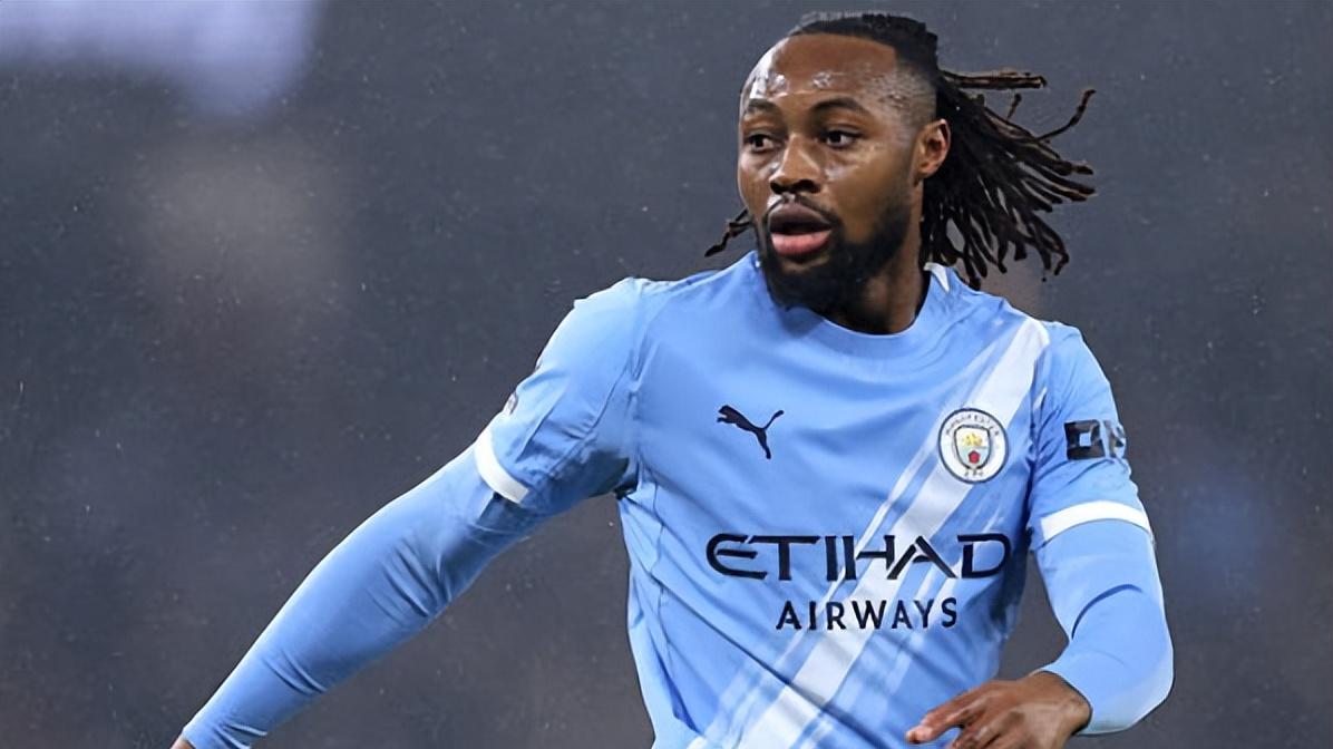 足总杯曼城VS索尔福德：曝瓜帅雪藏8大悍将，失意神锋出击