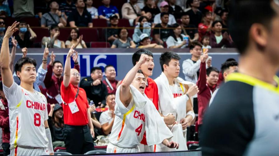 燃尽自己！超远三分救命+拼到5犯下场 郭士强选他弃庞峥麟没错