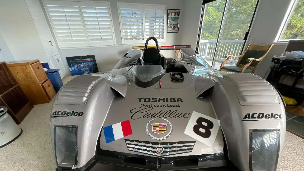 从勒芒赛道到居家摆件！凯迪拉克Northstar赛车报废后被拼进书房