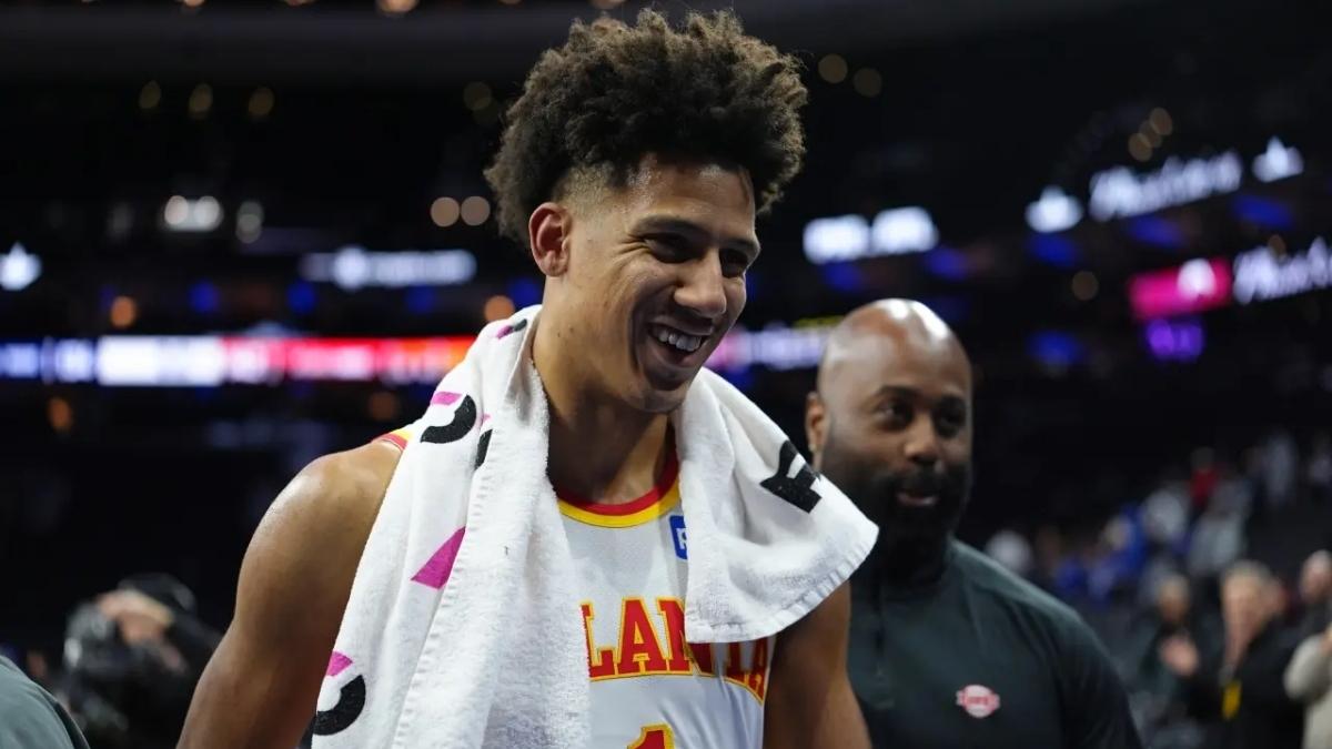 不可思议！单月场均25+10+10！新鹰王创造历史