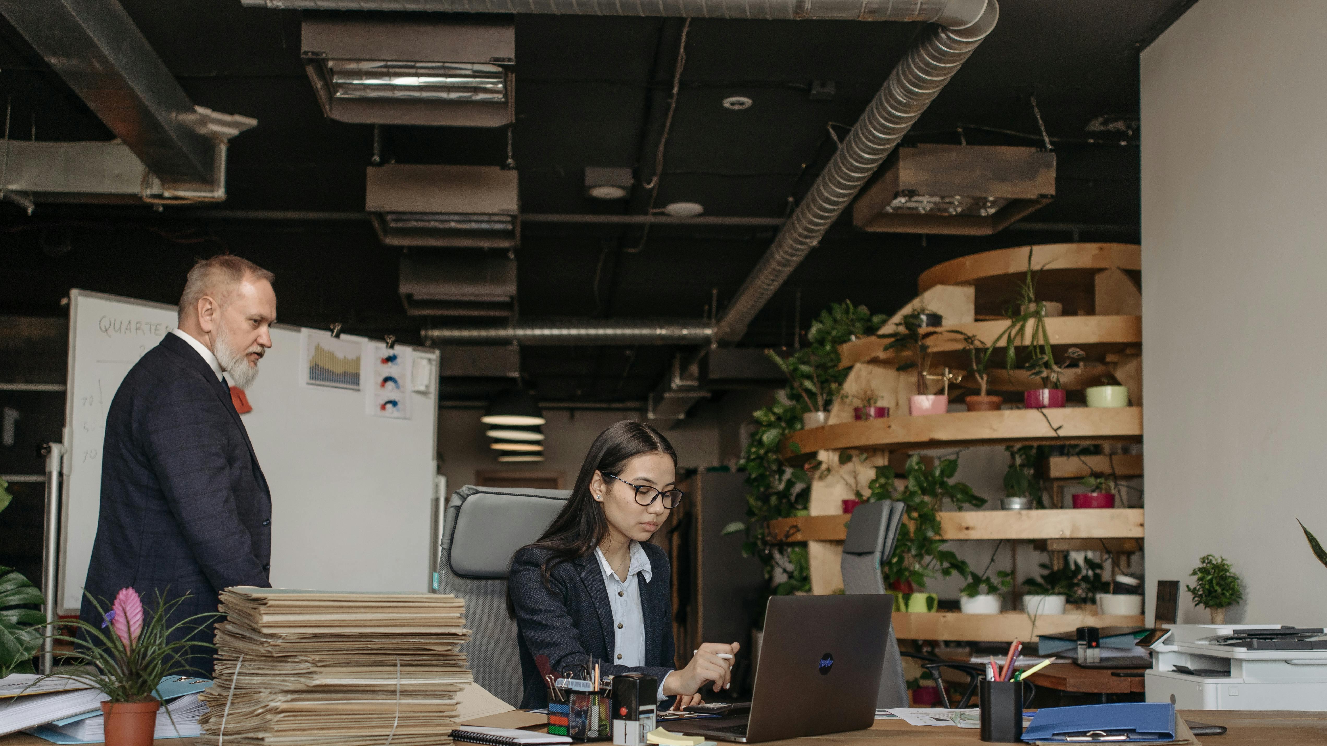 跨界协同的隐形门槛：解码全球跨国巨头行为面试（BQ）的底层文化与沟通暗礁