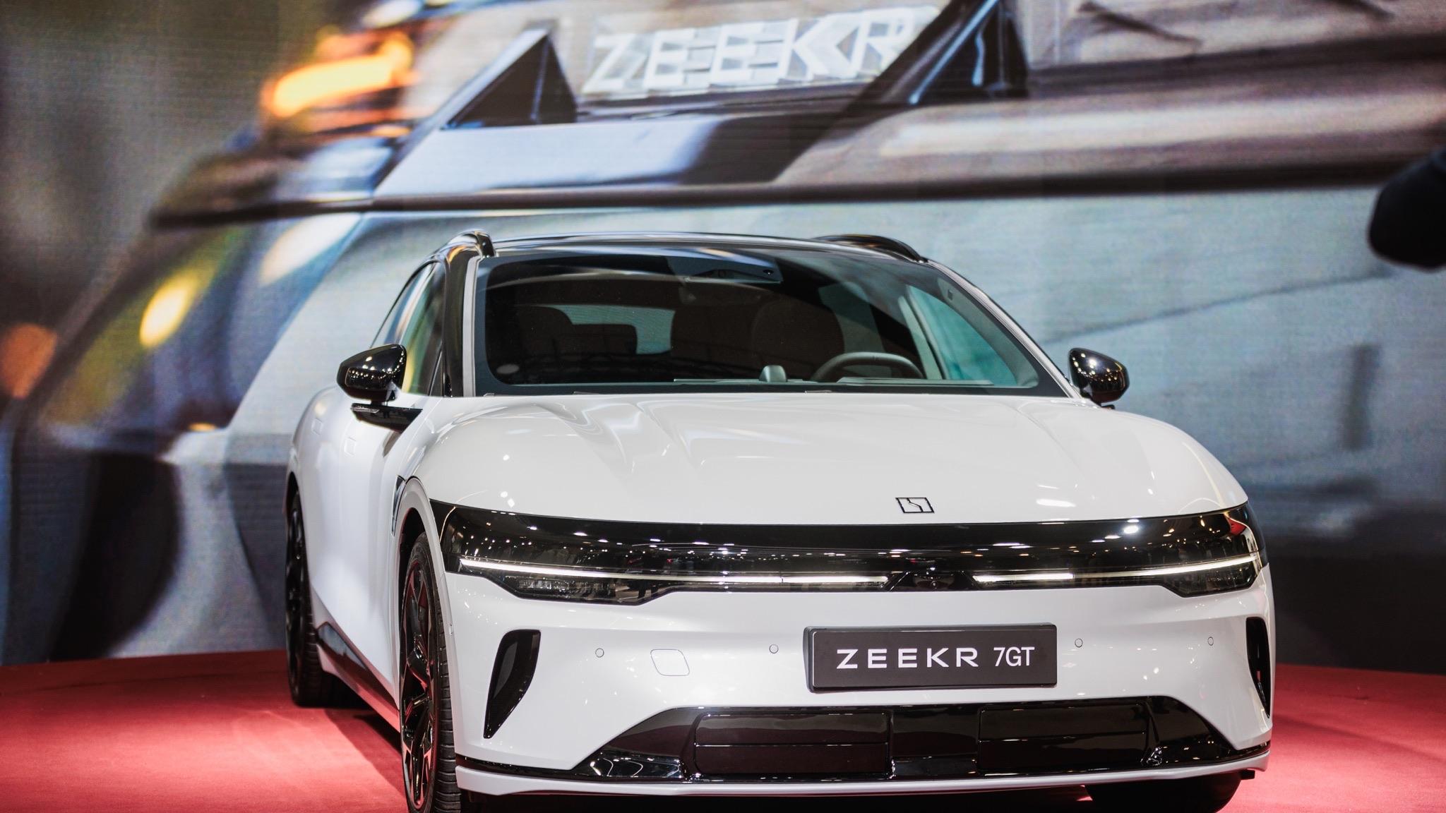 极氪007GT反攻欧洲老家，中国猎装车欧洲展示新豪华​