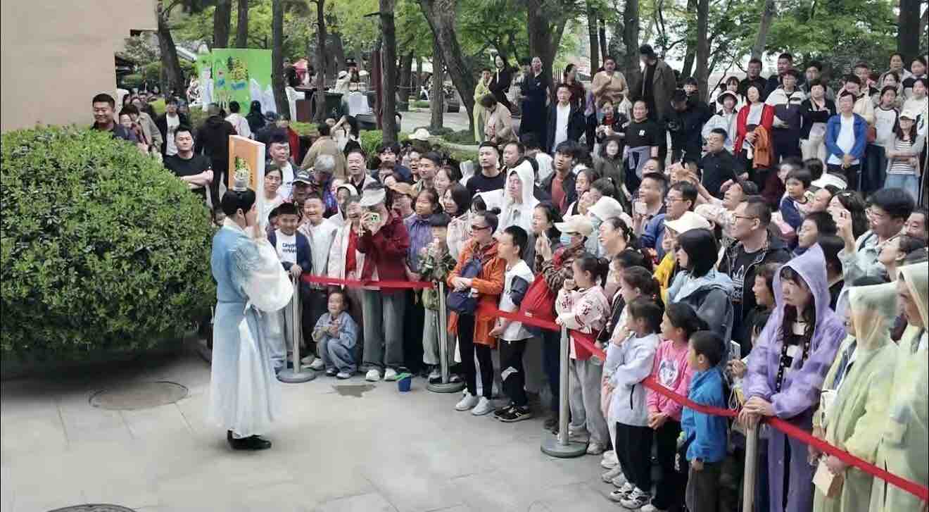 春深似海赴山海，青岛“五一”文旅经济活力澎湃