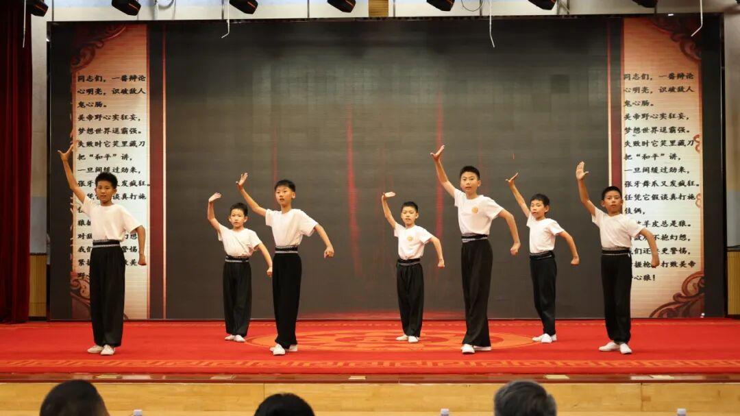 北京市大兴区第二小学金帆京剧社团期末汇报展演圆满举行