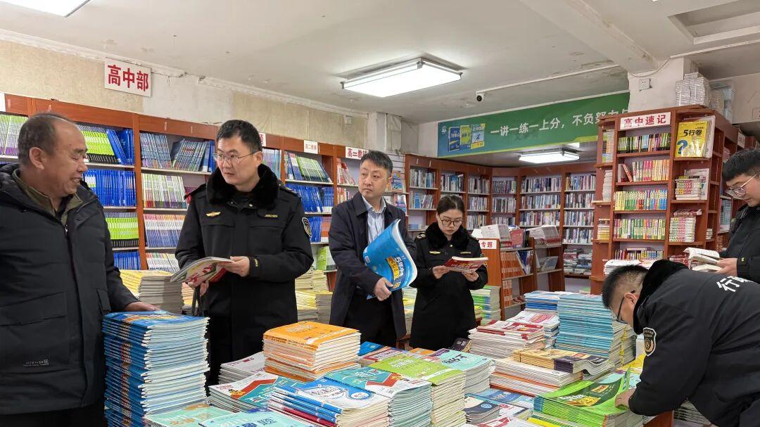 开学季“护苗”扬正气 护航青少年健康成长