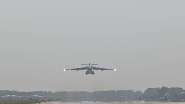 运-20B首次出国，为何直奔韩国？背后藏着中国空军的“阳谋”