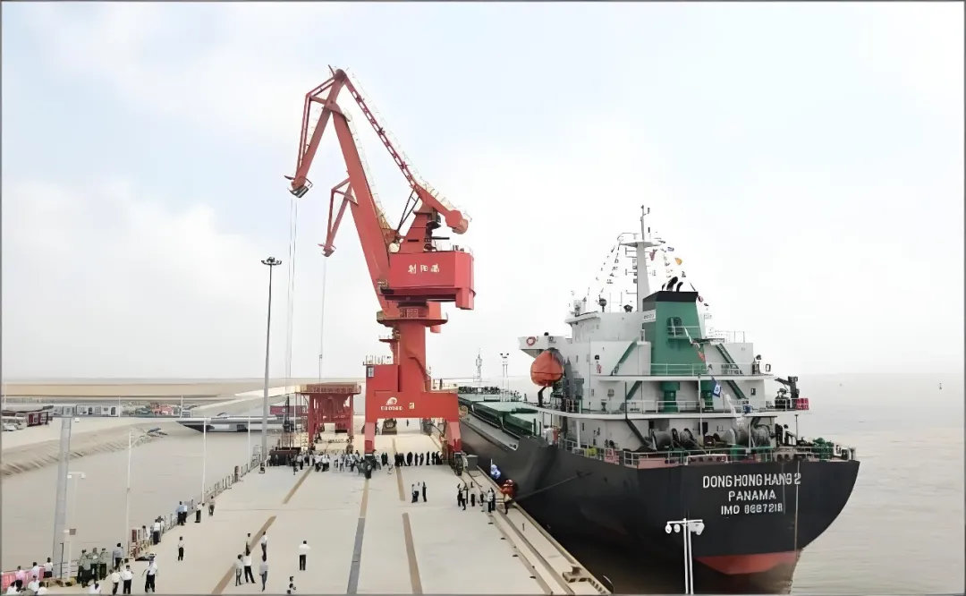 大丰港、滨海港、射阳港的觉醒让“背海而居”的盐城人有了大海