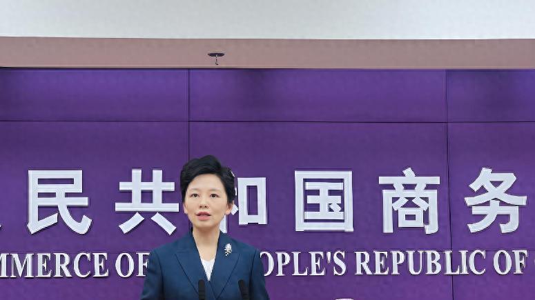 中方回应中美经贸谈判，短短几句话，藏着两个关键信号