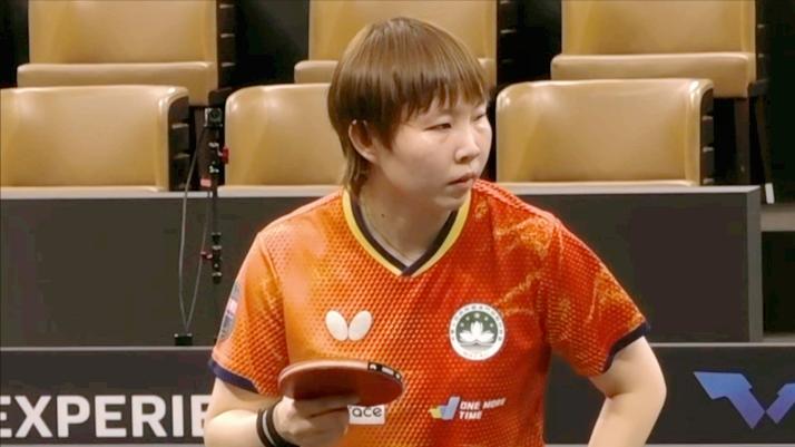 女乒世界冠军逆转！朱雨玲3-2险胜日本选手，晋级球星赛4强
