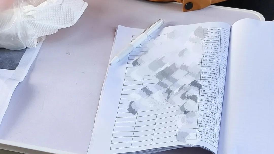 1盒牛奶“换”业主隐私？央企物业“骚操作”！青岛官方建议报警