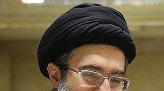 英语：哈梅内伊之子当选伊朗新任最高领袖