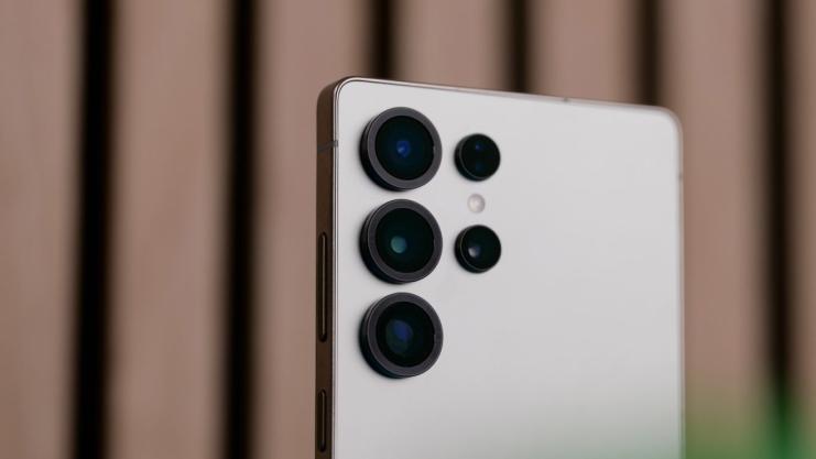 泄露的One UI 8.5更新日志详解Galaxy S25稳定版更新：支持AirDrop等功能