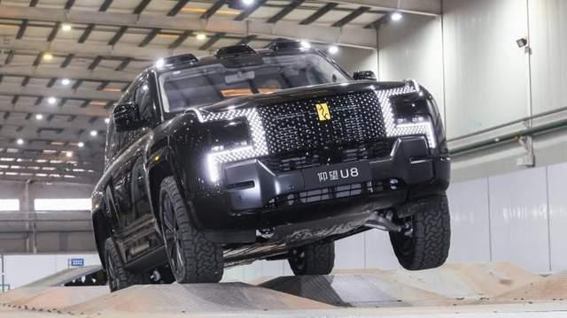 比亚迪综合越野开发中心首次开放，解密仰望U8的“进阶密码”