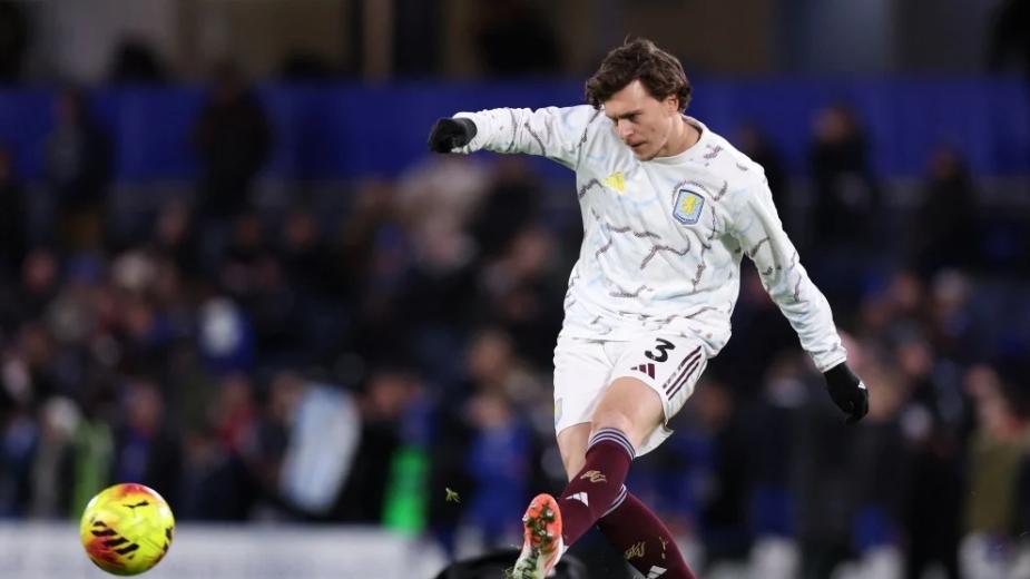 曼联旧将成维拉大腿，埃梅里眼光独到