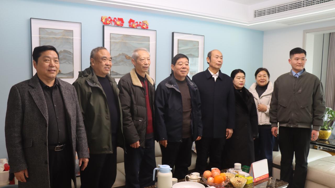 南阳市示范区：践行雷锋志愿服务   展现退役军人本色