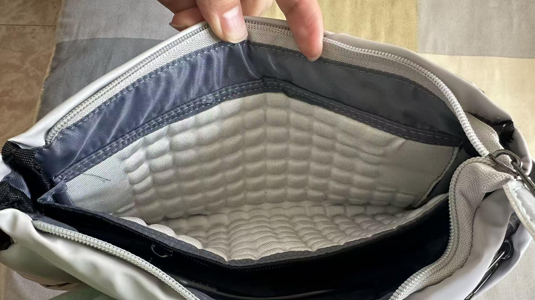 光影行星潮流机能斜挎包星云2深度测评，数码党通勤出行全能神器