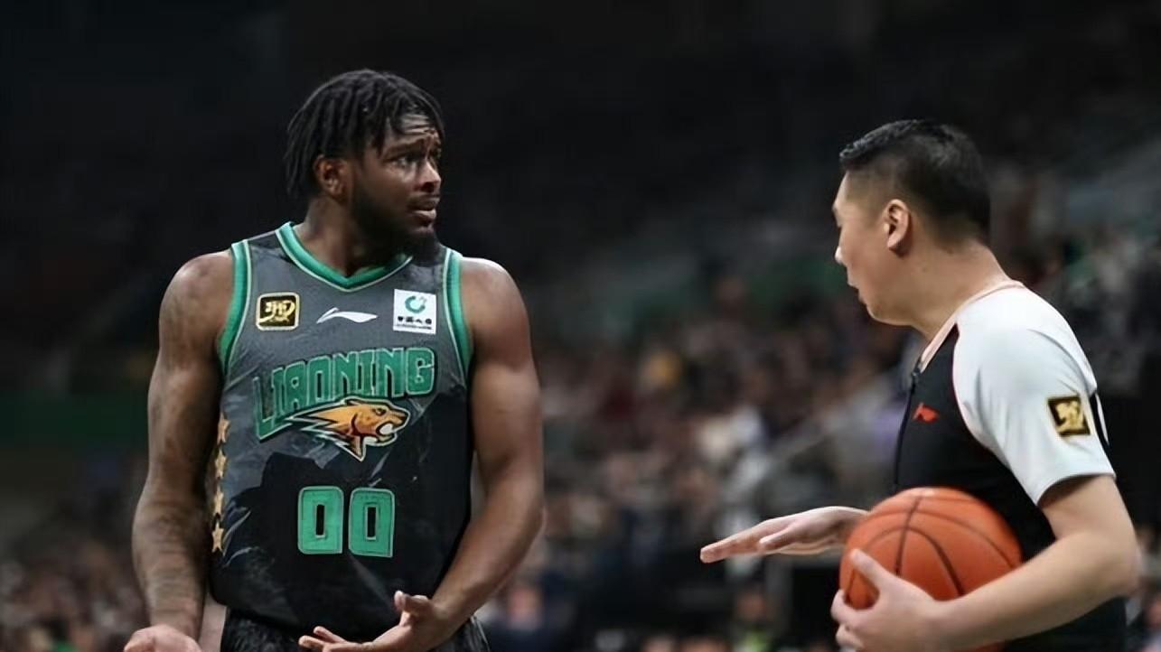 曝辽宁男篮新援本周抵达沈阳，广东队锋线赛季报销！
