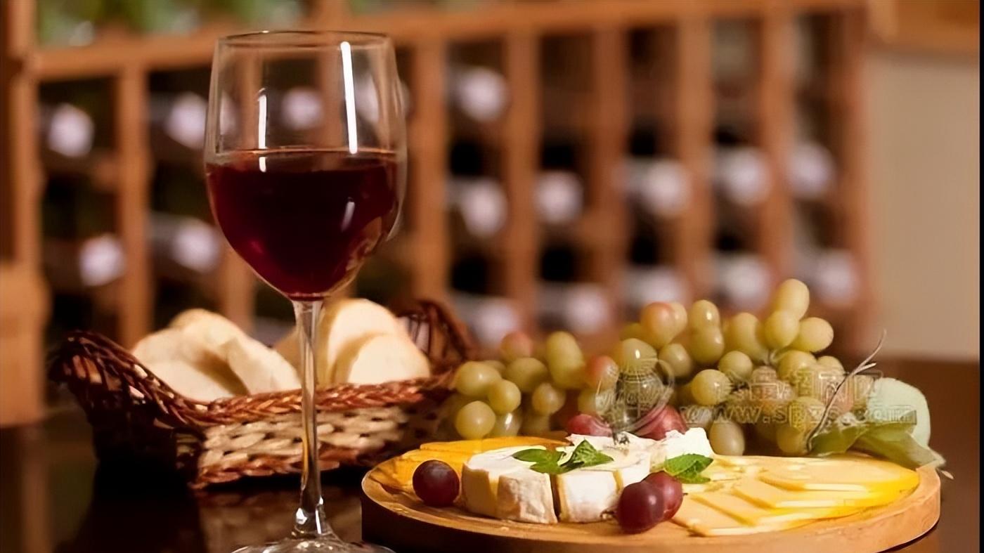 人到了一定年纪，有太多压力和无可奈何