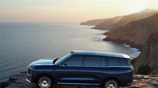 智己LS9官图发布 定位旗舰大六座SUV