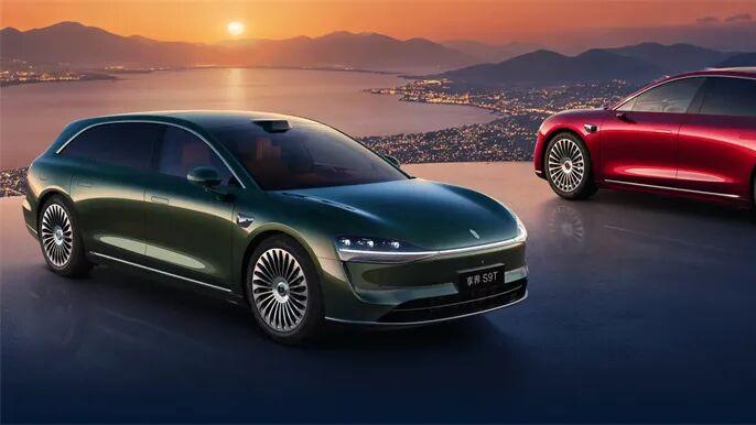 张建勇、张国富等22人增持北汽蓝谷 刘观桥增持花了4年工资