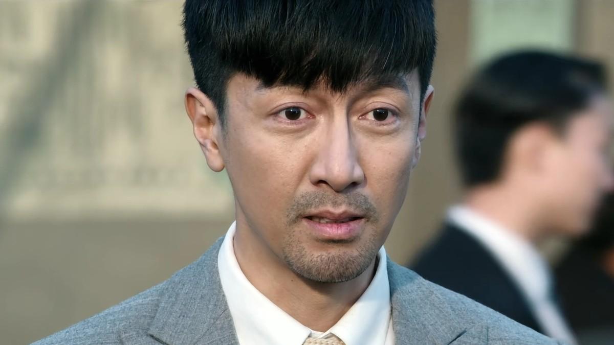 不炒作，不扮嫩，这一次45岁的张鲁一，让所有人刮目相看