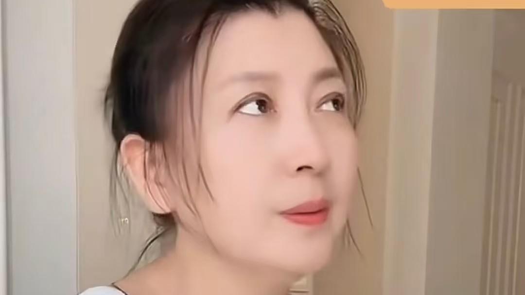 闫学晶风评逆转：昔日好婆婆人设崩塌，儿媳徐梦迪或将自谋前程？