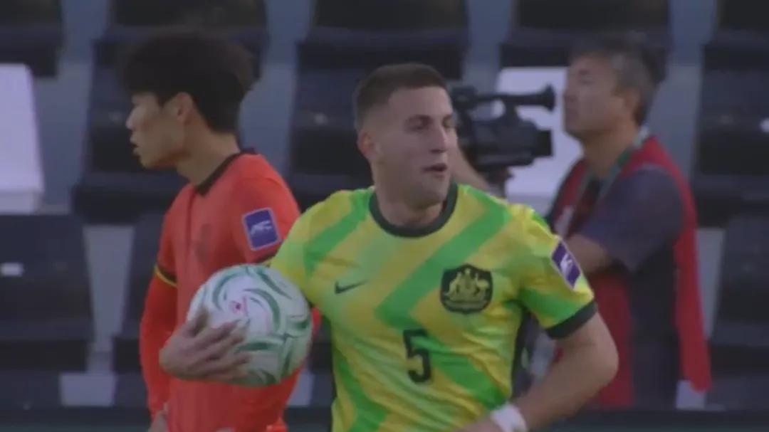 中国国奥1-0掀翻澳大利亚，亚洲杯积分：中国队飙升到第1名