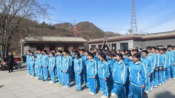 北京市昌平区前锋学校举行初三年级中考誓师活动