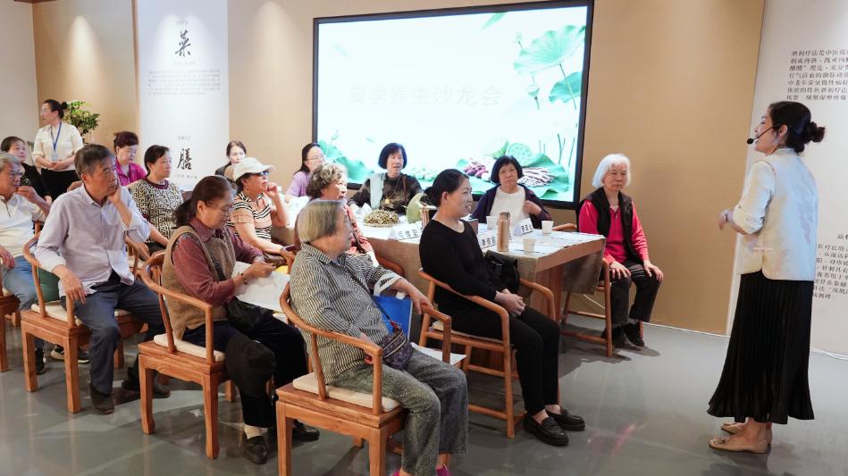 “学急救，做香囊”，御君方这场中医沙龙为何让市民流连忘返？
