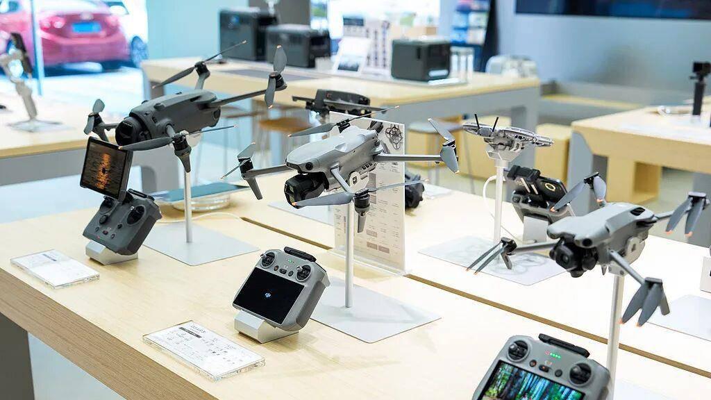 新机不断首飞，我国无人机何以多点爆发？