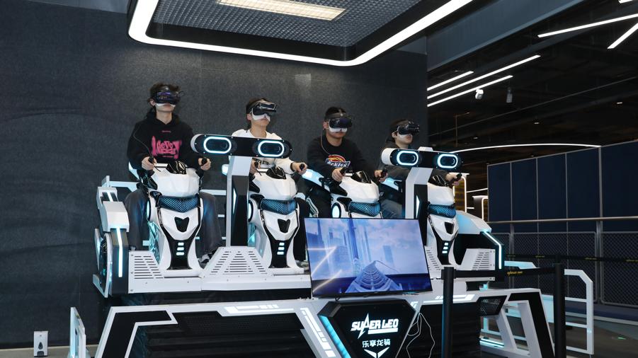 激活青春经济！Suning Fun 3.28亮相南京新街口