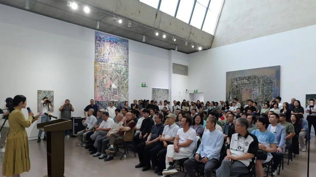 “风土——许硕作品展”在北京云上美术馆开幕