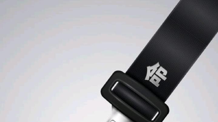 离谱到家！某热综全员P安全带，穿帮细节扒光，网友：当我们瞎？