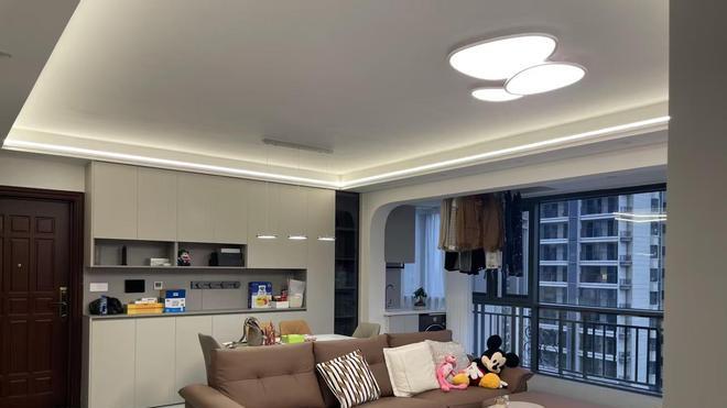 有一种痛苦叫买了“横厅”，看着高级，住起来却一言难尽！