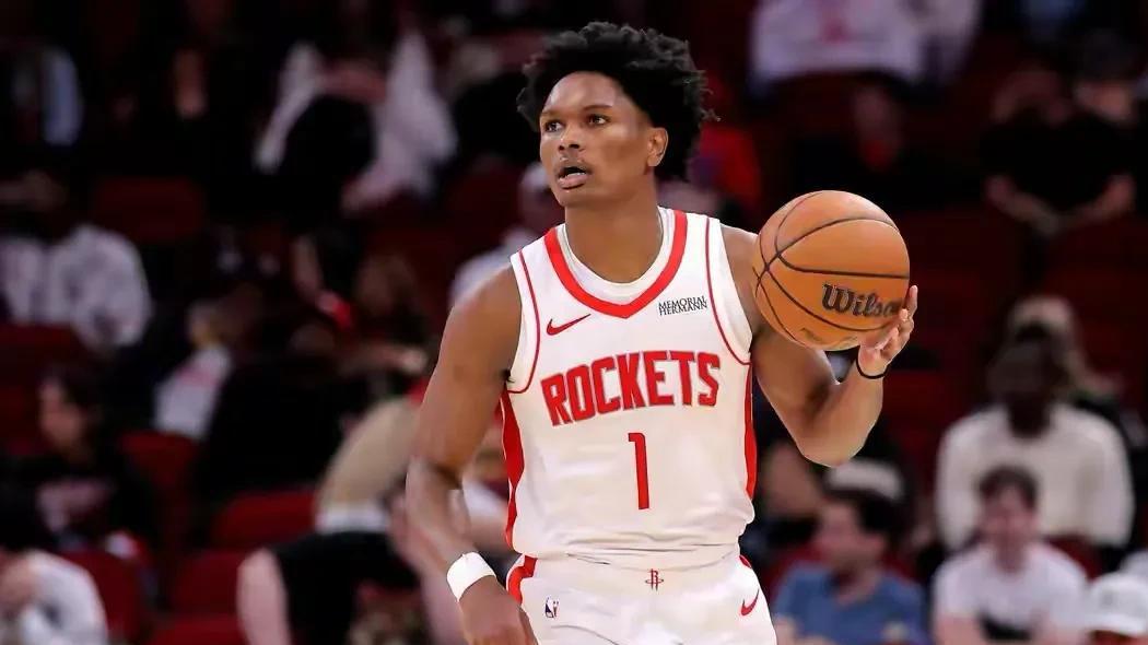 火箭113-108战胜魔术4人表现满分，3人及格，1人不及格