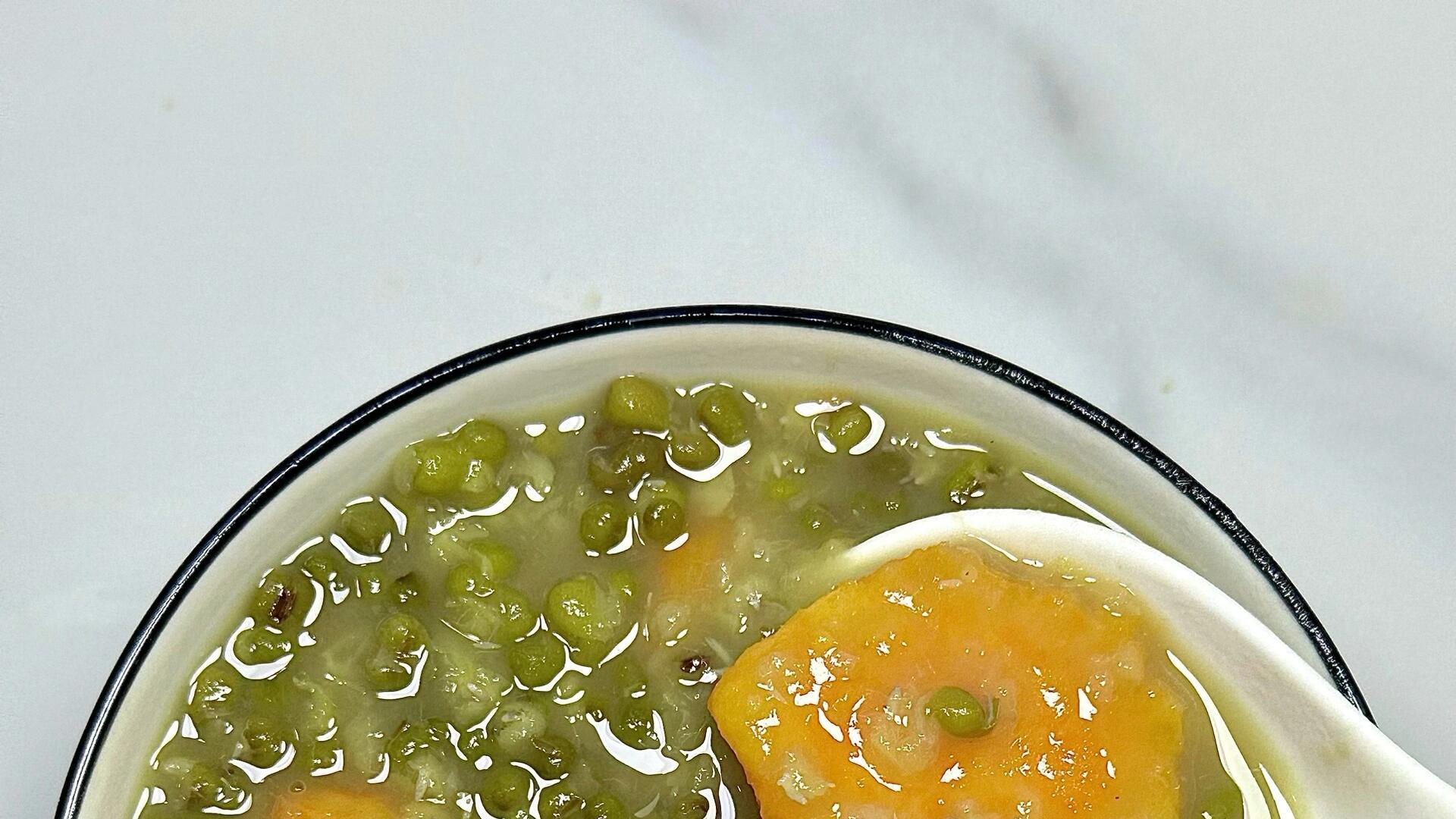 绿豆红薯汤：神仙搭配！清热解暑还管饱！