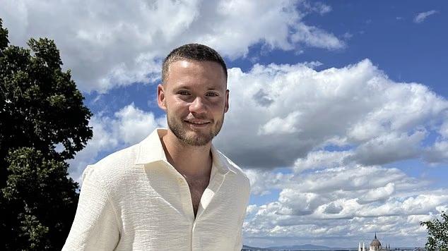 800个女人抢购他的基因，25岁肌肉男究竟有什么魔力？