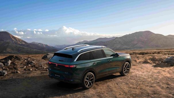 全新揽巡上市，越级实力加持，同级必买标杆