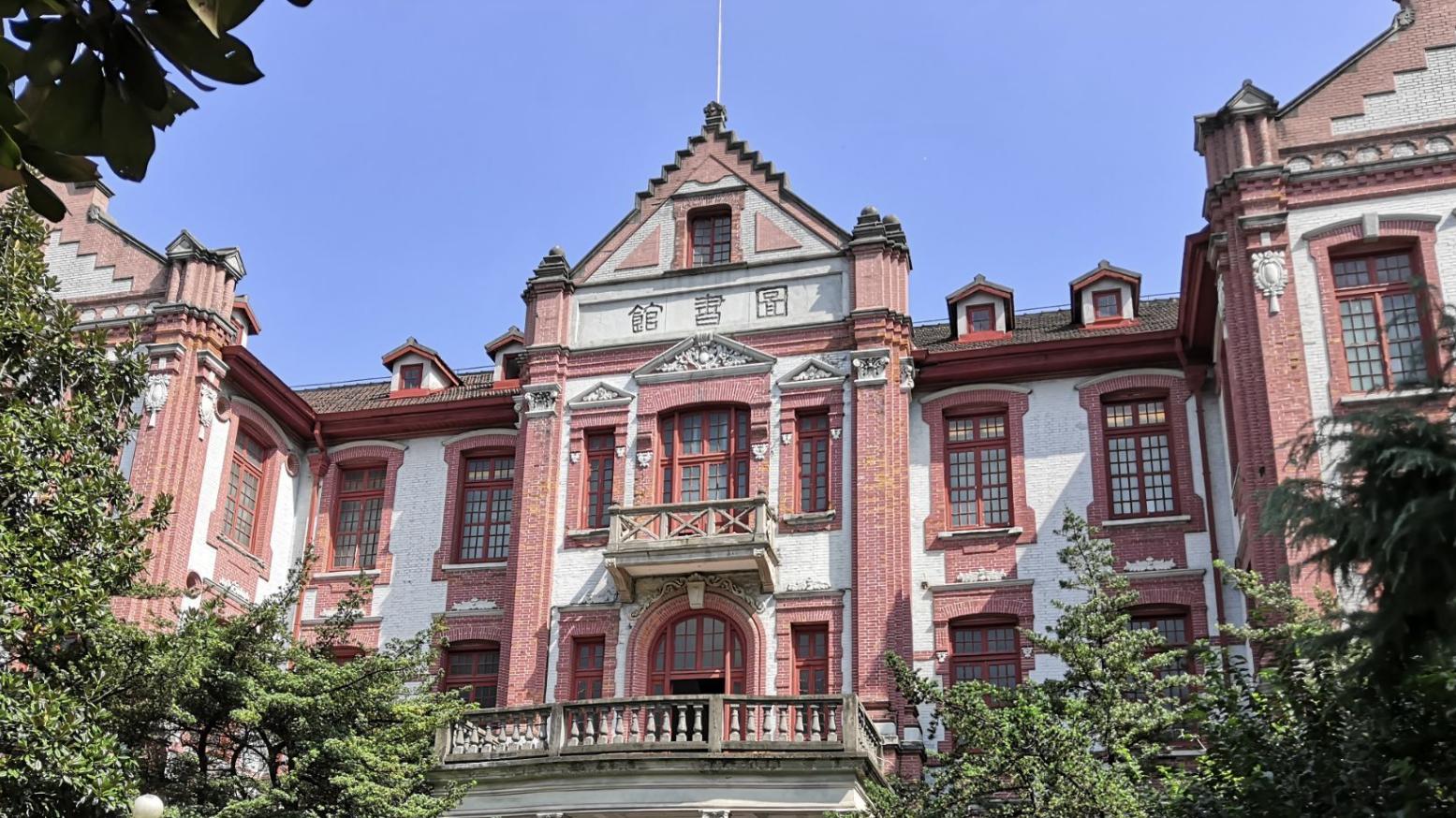 上海交通大学女生霸占队友奖金，直言他不配，结果赔了夫人又折兵