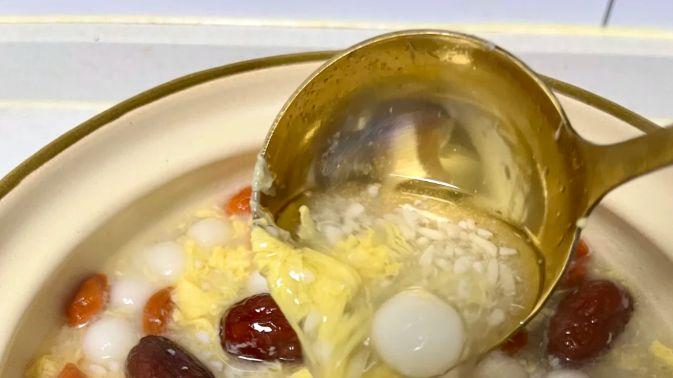 长沙夏日解辣秘籍：甜酒冲蛋与冰凉粉的古早味清凉