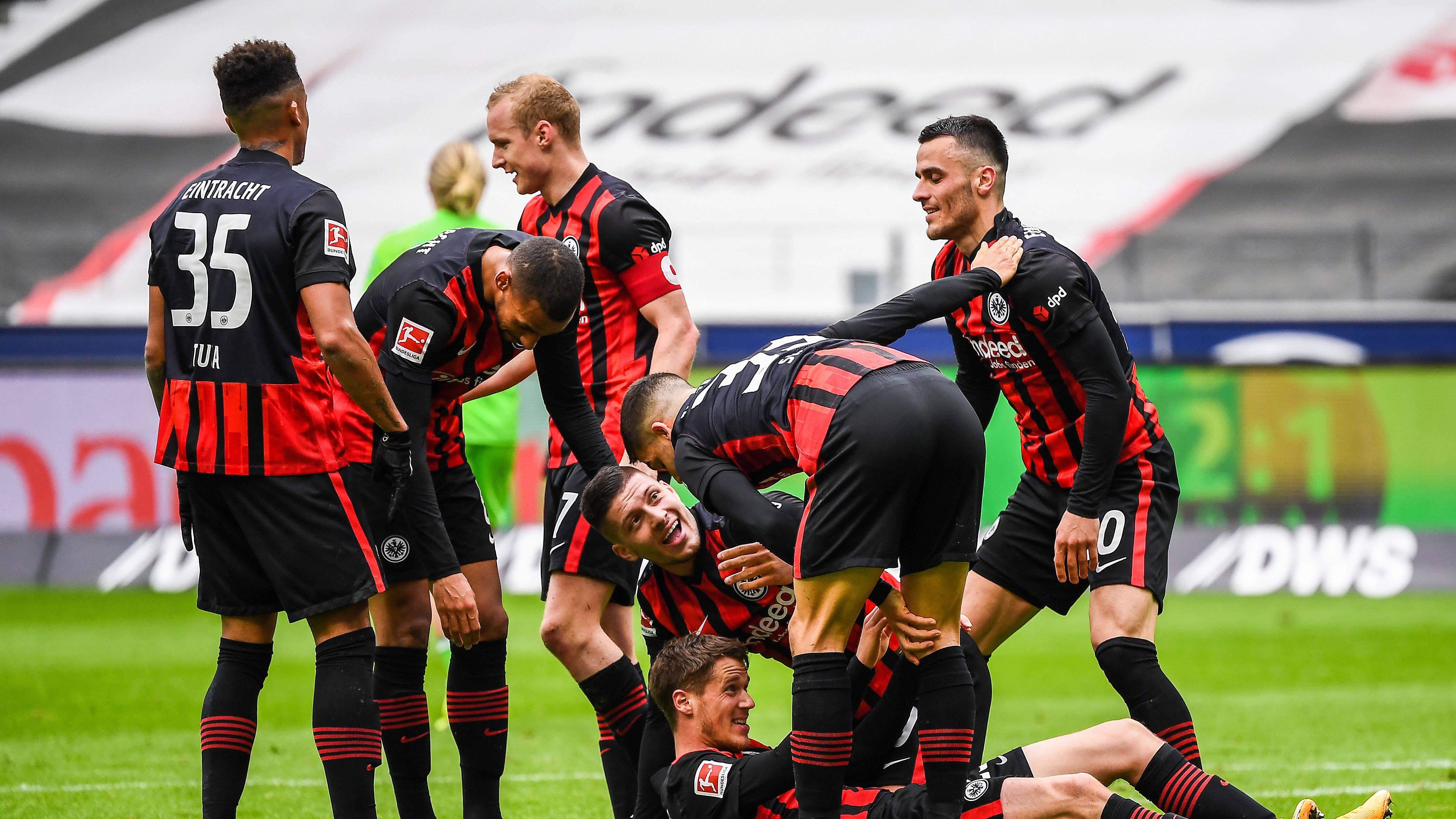 德甲+西甲4.11期：周六热门赛事能否顺利收割“主任”？