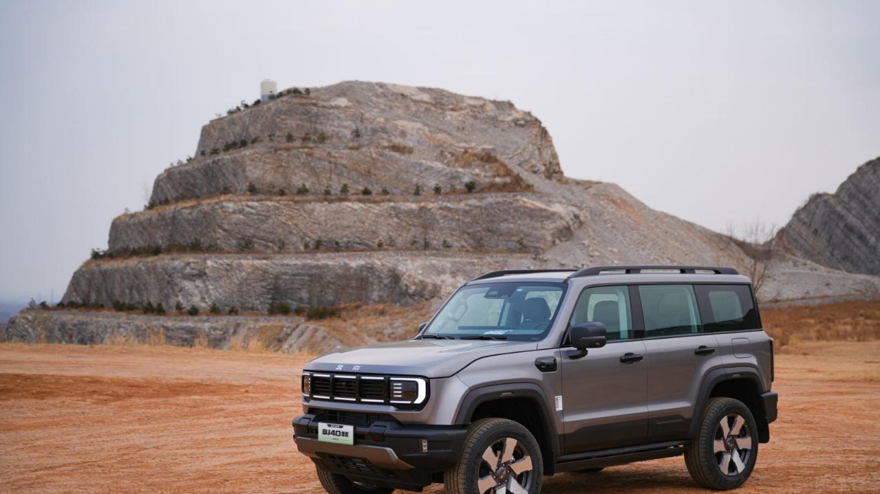 这个“方盒子”悄悄变了，硬派越野也能又远又稳