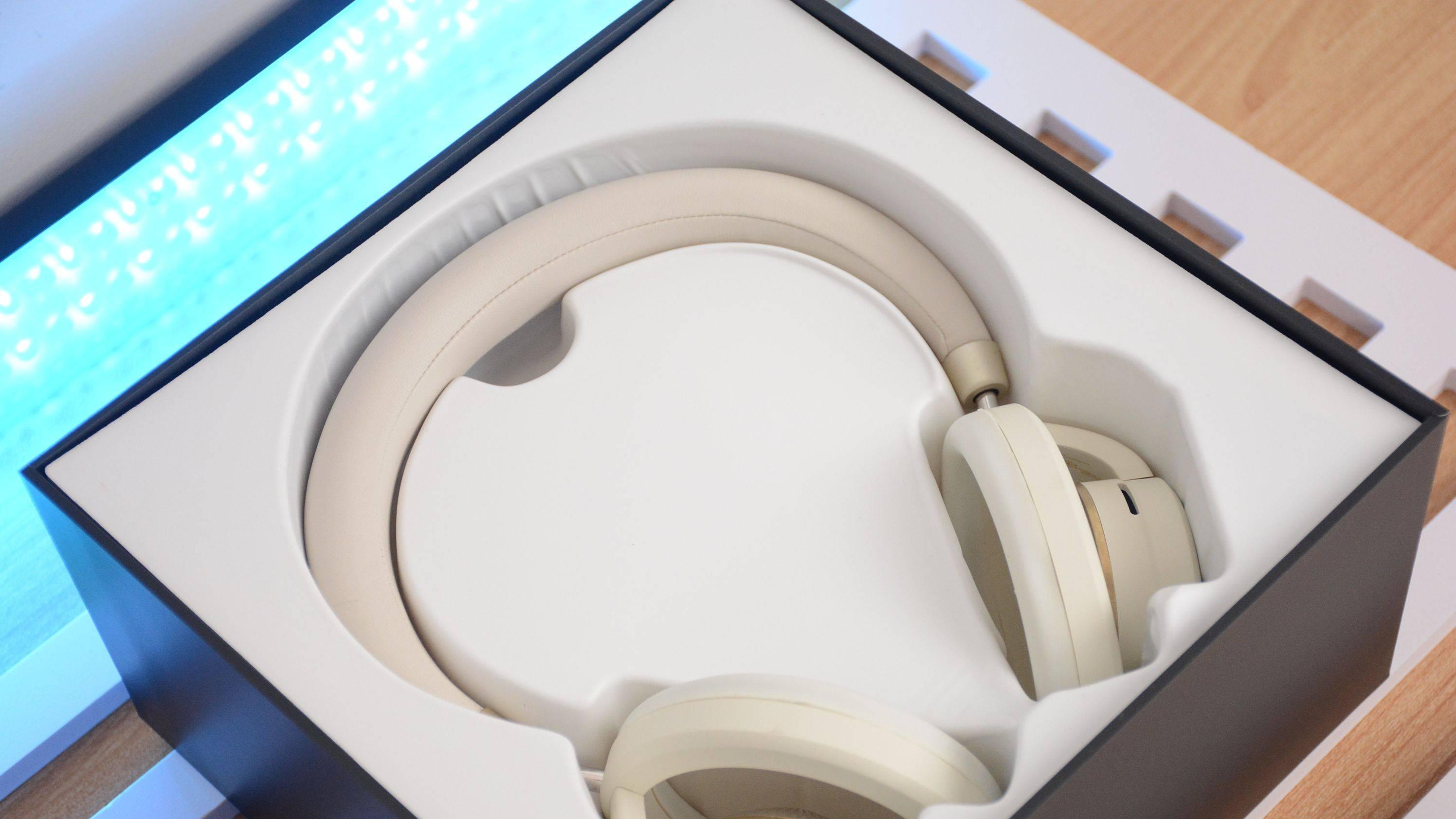 真正颠覆头戴式耳机，彻底解决耳压难题！南卡Bolt头戴式耳机