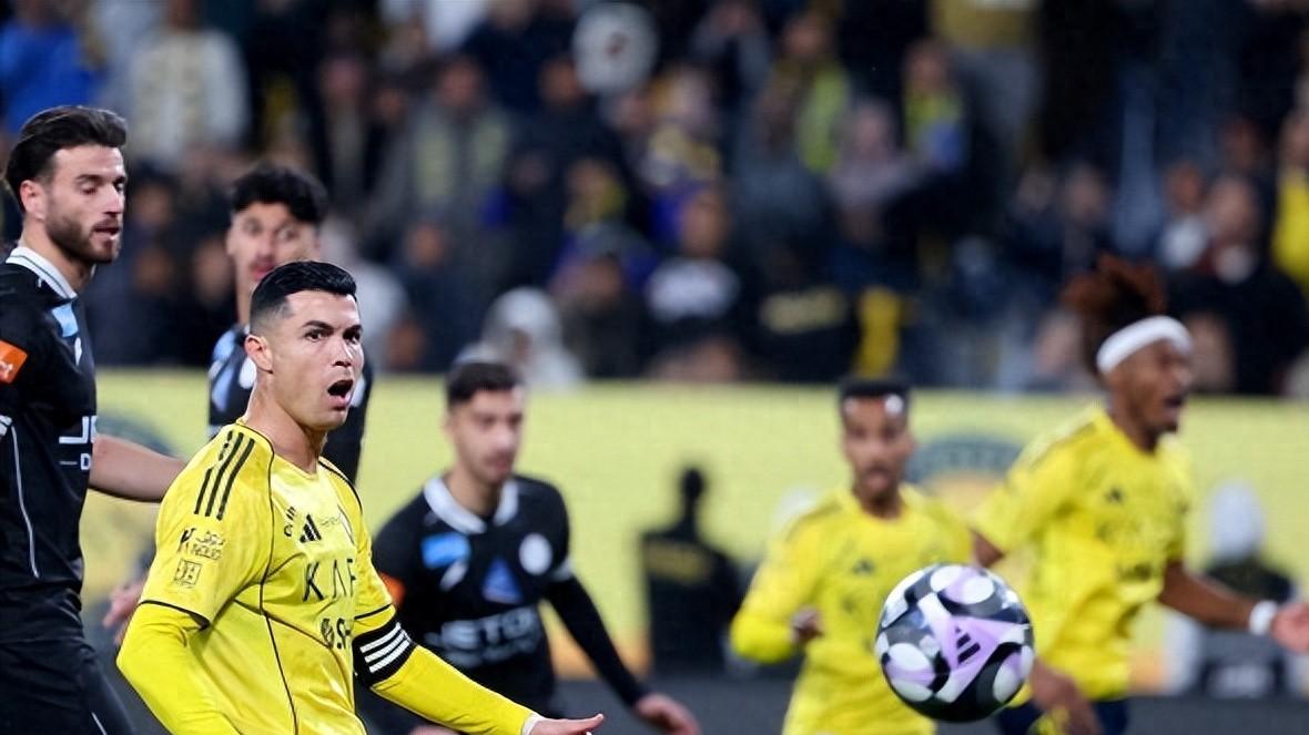 曝C罗拒绝为利雅得胜利上场表达不满！