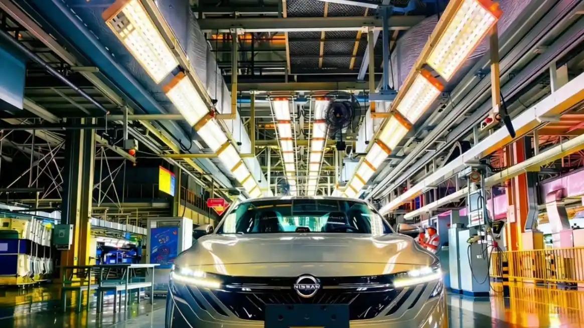 日本第三大车企变了：2025年销量达到329.5万辆，印度市场贡献了一半