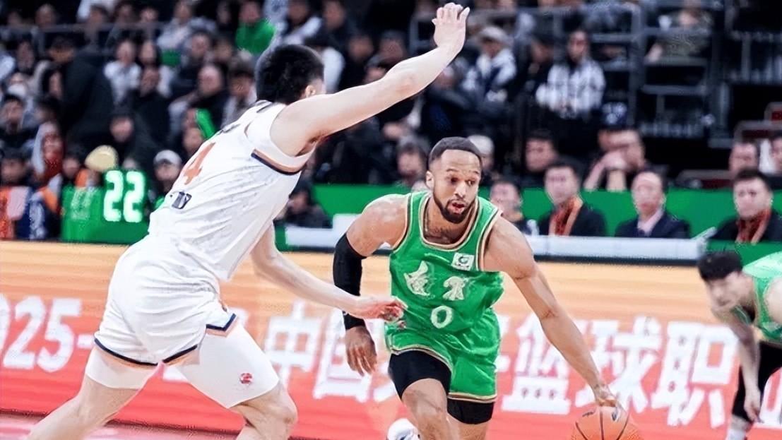 辽宁直指暂无换外援计划，这四外打强队毫无贡献