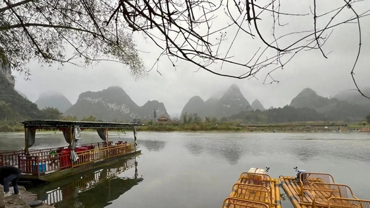 稍事停留，广西靖西鹅泉（泛舟）