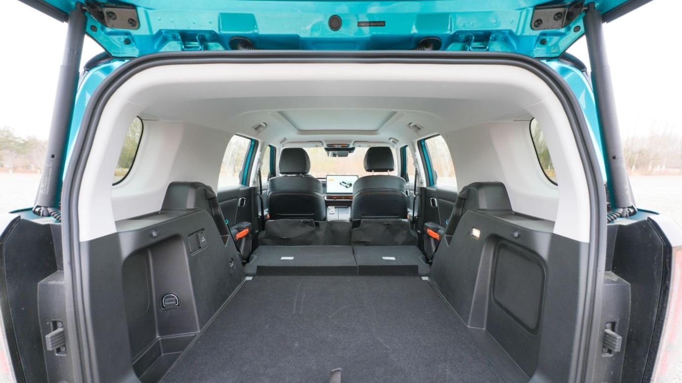 三代同堂出行难题，BJ30旅行家能“破局”吗？