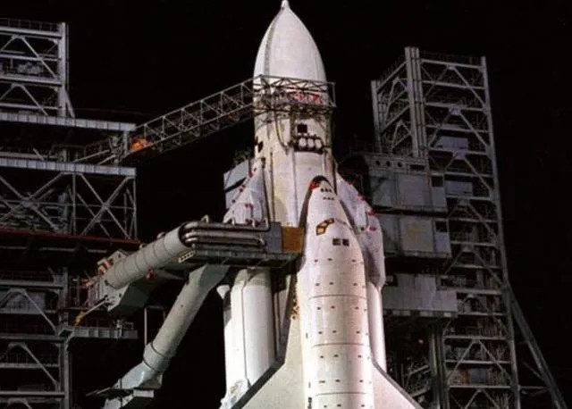 米格-105，至少领先美国航天飞机一条好汉