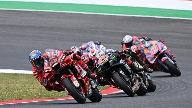 骑行听音乐用什么耳机? 适合骑行耳机真实体验分享，看完不亏！